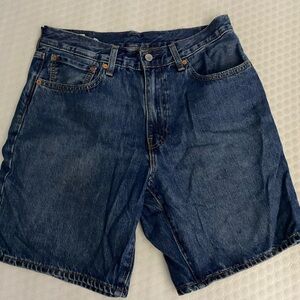 Dark blue Levi’s 468 loose jorts